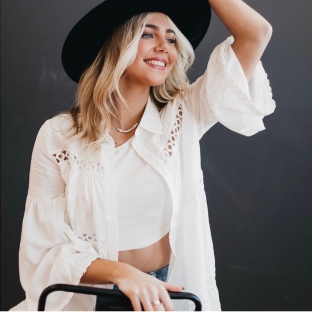 Sunny Days Boho Beach Shirt - Picture 3 of 9